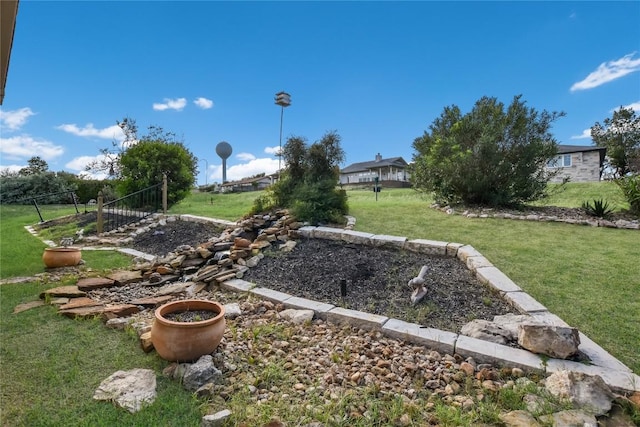 3704 Bunyan Cir, Lago Vista, TX 78645 - view of yard