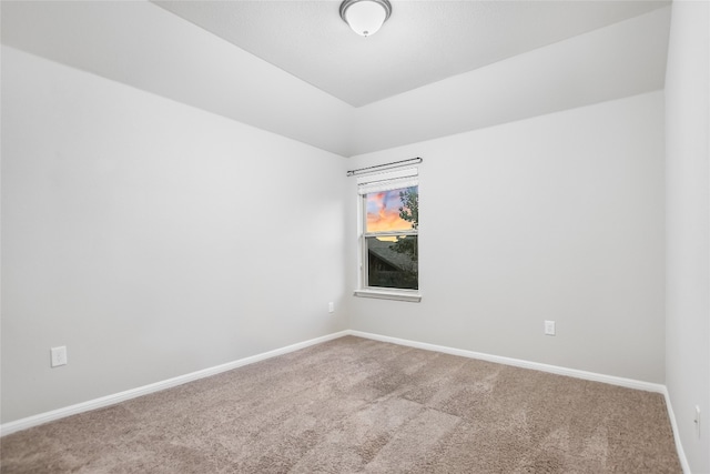 empty room featuring carpet floors