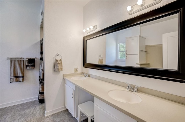 bathroom with vanity