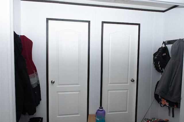 view of mudroom