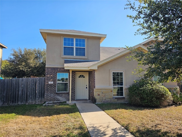 front of property with a front lawn