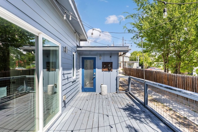 7611 Providence Ave Unit A, Austin, TX 78752 - view of deck