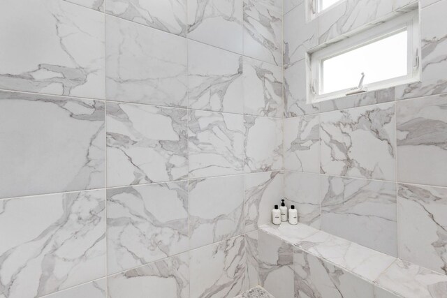 7611 Providence Ave Unit A, Austin, TX 78752 - full bath featuring tiled shower