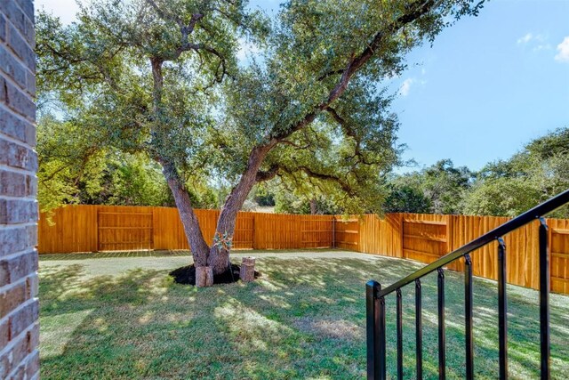 305 Terra Manor Trl, Georgetown, TX 78628 - photo 27