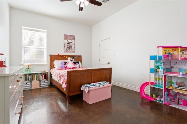 bedroom featuring ceiling fan