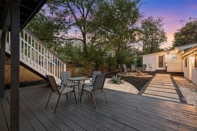 view of deck at dusk