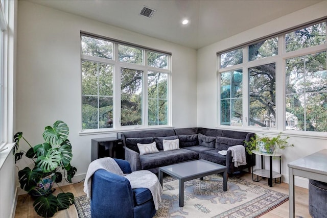 view of sunroom / solarium