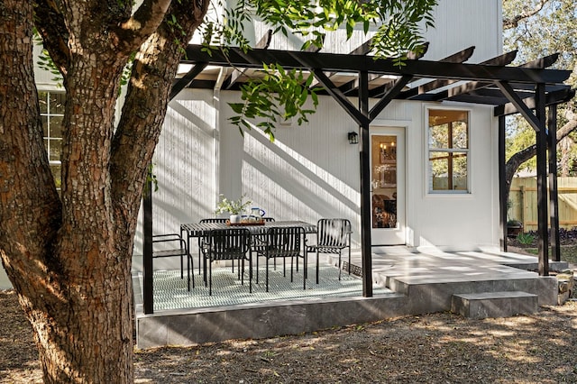 view of patio featuring a pergola