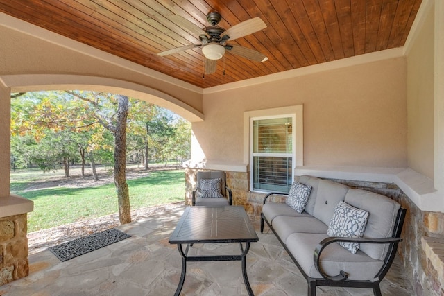 view of patio featuring outdoor lounge area and ceiling fan