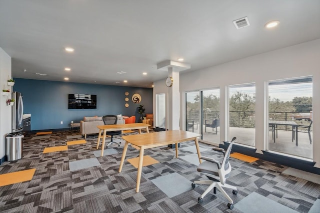 6444 Burnet Rd Unit 305, Austin, TX 78757 - carpeted dining area featuring recessed lighting