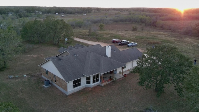 view of aerial view at dusk