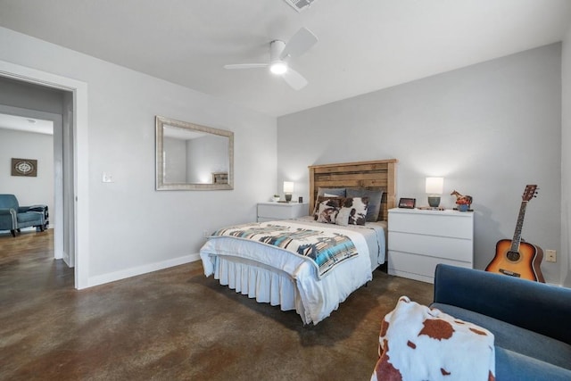 bedroom with ceiling fan