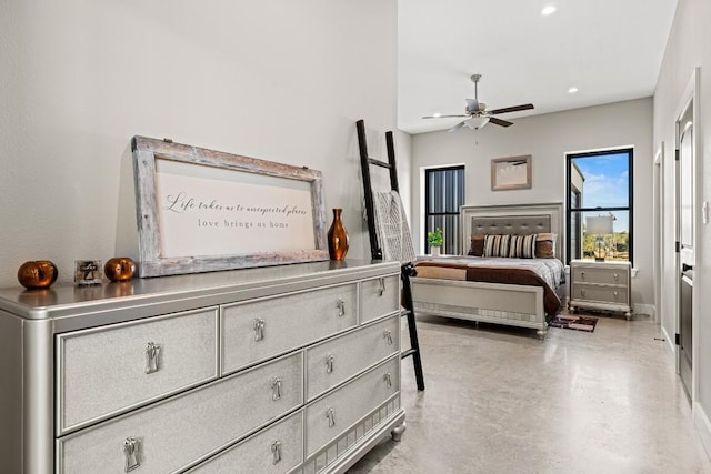 bedroom with ceiling fan