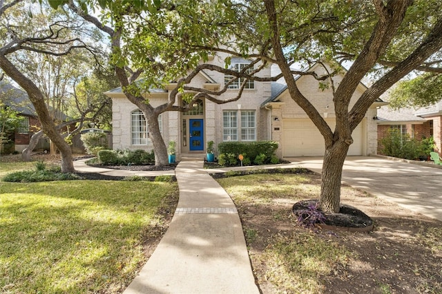 view of front of property with a front lawn