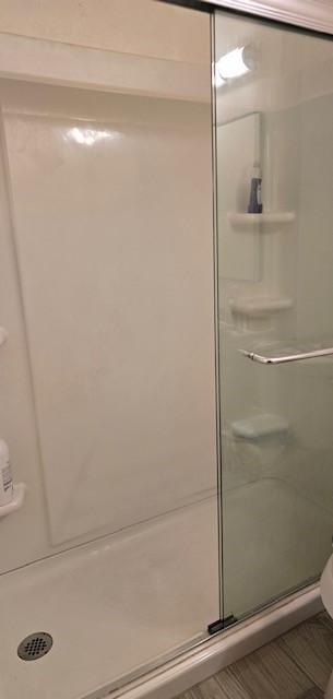 bathroom with walk in shower