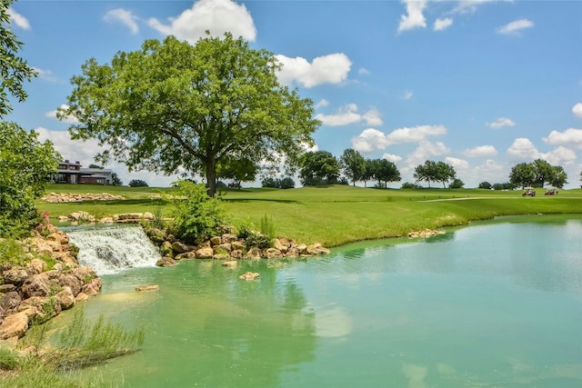 view of water feature