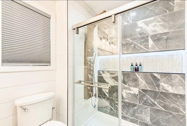 201 Wild Buffalo Dr, Kyle, TX 78640 - bathroom featuring toilet and a shower stall