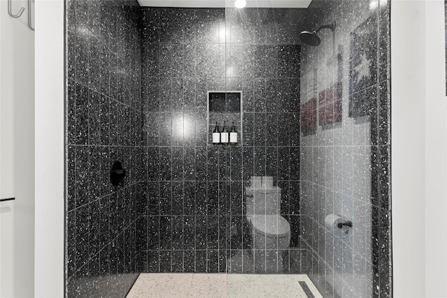 48 E Ave Unit 2506, Austin, TX 78701 - bathroom featuring a tile shower
