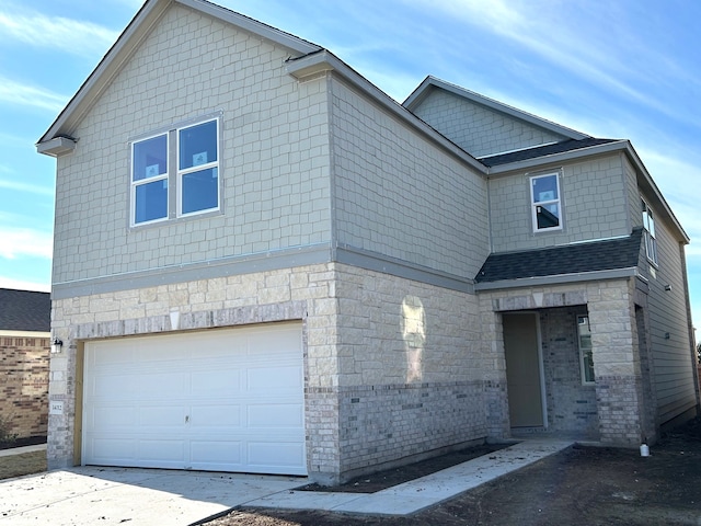 view of front facade with a garage