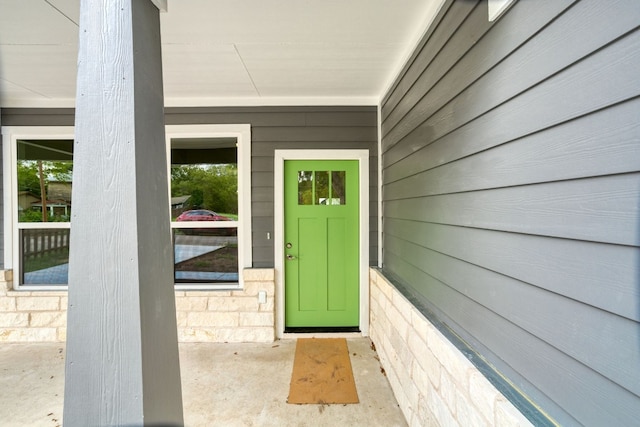 view of property entrance