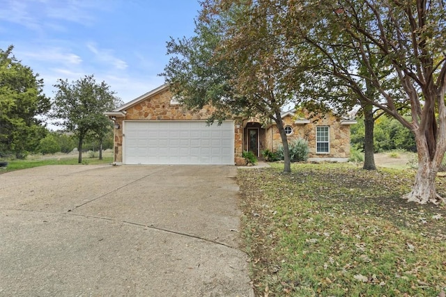 view of front facade featuring a garage