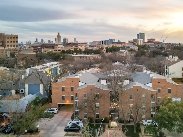 view of aerial view at dusk