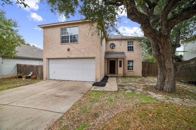 view of front property featuring a garage