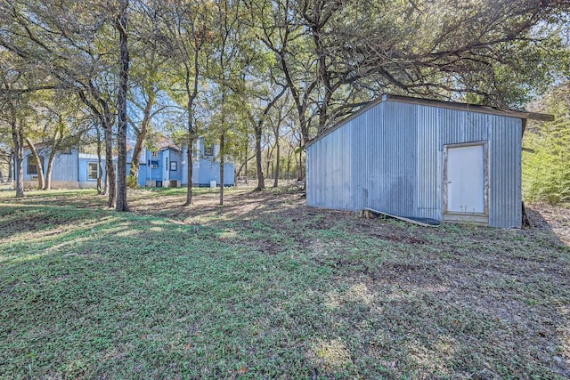 view of outbuilding