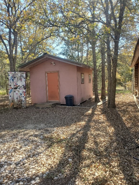 view of outdoor structure