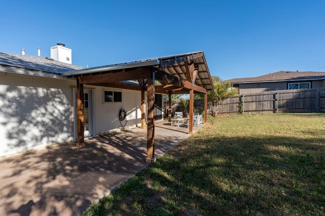 view of yard with a patio