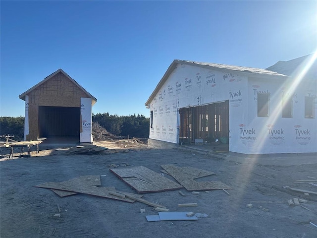 view of outbuilding featuring an outdoor structure