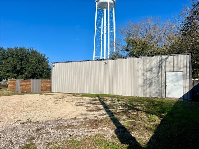 exterior space featuring an outdoor structure