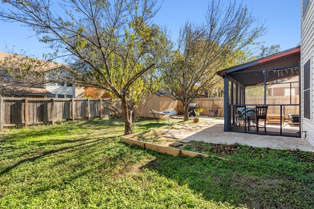 view of yard with a patio