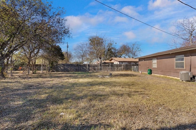 view of yard featuring central AC