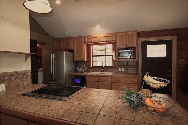 2030 Spring Valley Dr, Dripping Springs, TX 78620 - photo 5