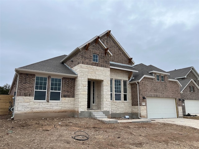 craftsman house featuring a garage