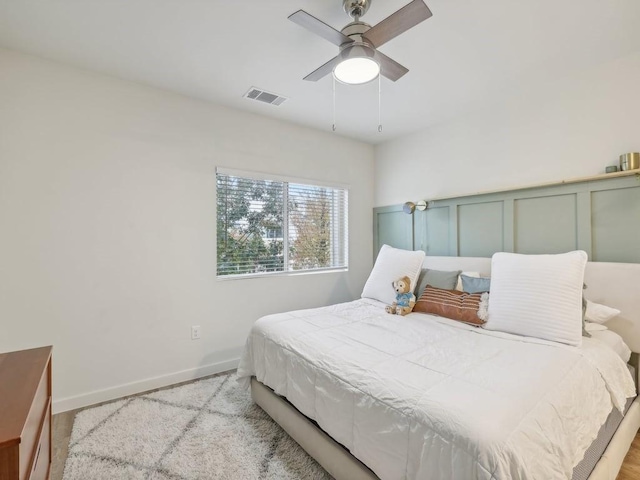 bedroom featuring ceiling fan