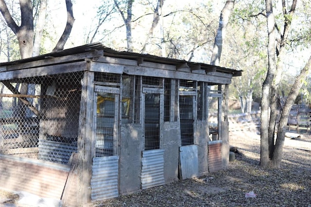 view of outbuilding