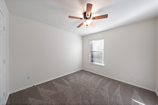 unfurnished room featuring carpet flooring and ceiling fan