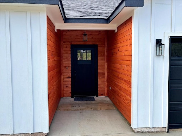 view of doorway to property