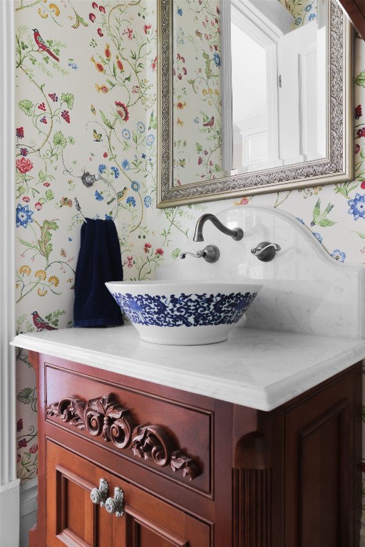 mudroom featuring sink