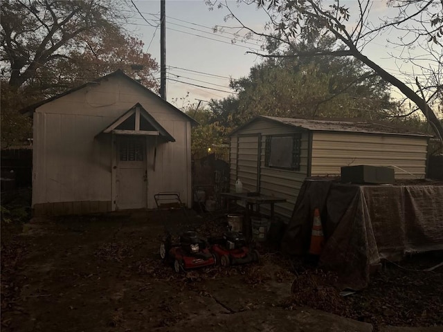 view of outbuilding