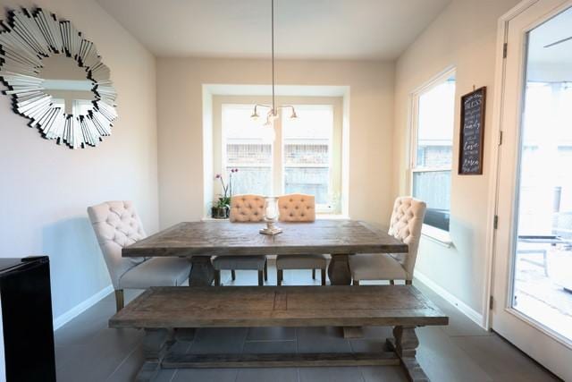 dining room featuring an inviting chandelier