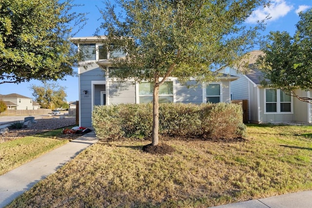 view of front of home with a front yard