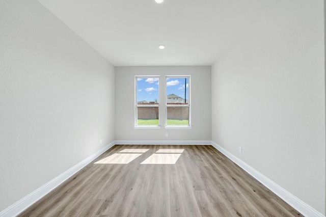 413 Canton Chase, Cibolo, TX 78108 - unfurnished room with baseboards, wood finished floors, and recessed lighting