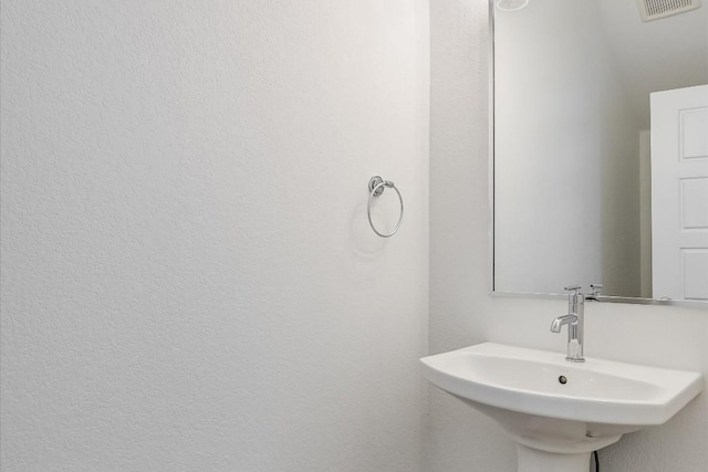 bathroom with sink