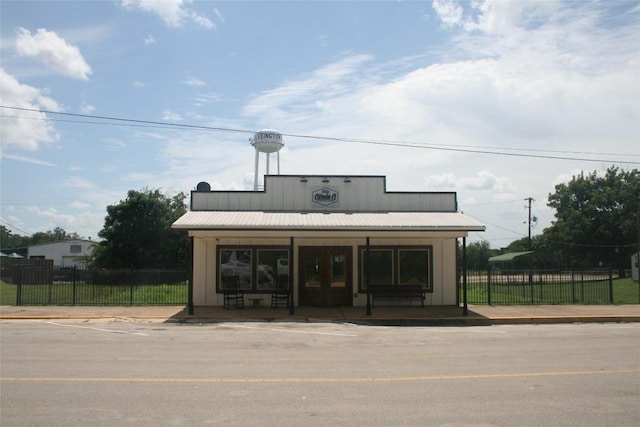 view of building exterior