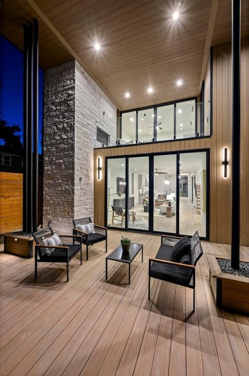 2423 S 5th St, Austin, TX 78704 - wooden terrace with outdoor lounge area