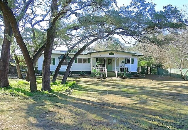 18203 Gregg Bluff Rd, Jonestown, TX 78645 - photo 15