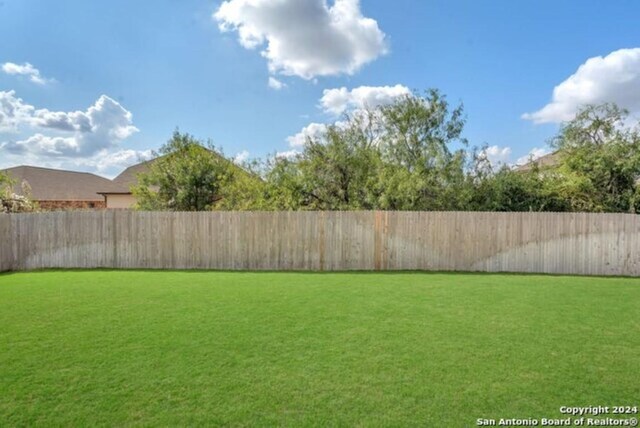 209 Filmore Fls, Cibolo, TX 78108 - view of yard